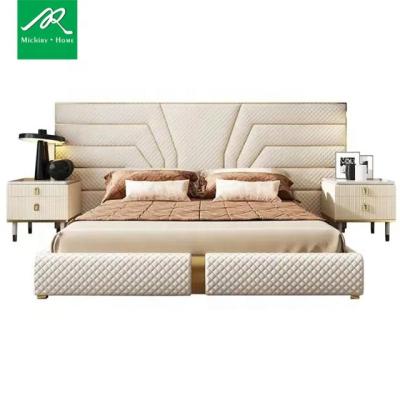 China Modern Italian Light Luxury Double Bed 1.8m King Leather Head Luxury Bed for sale