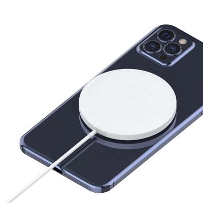 China 2021 Hot Selling Fast Charging Pad Magnet 15W Fast Charging Magnetic Wireless Charger For iPhone 12 Pro Max for sale