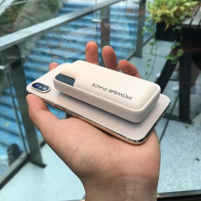 China Rubber LCD Display New Arrival Coating 5000mah Fast Charging Power Pack for sale