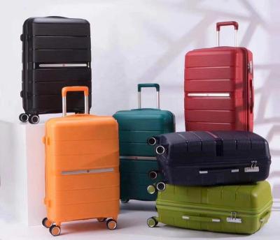 China New Popular Type Trolley Luggage 3 Pcs Airplane Hard Shell Custom Travel pp Luggage Set Wholesale OEM/ODM for sale