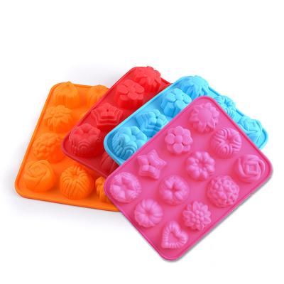 China Viable Cupcake Mold Flower Candy Accessories Fondant Food Grade Silicone Chocolate Baking Molds for sale