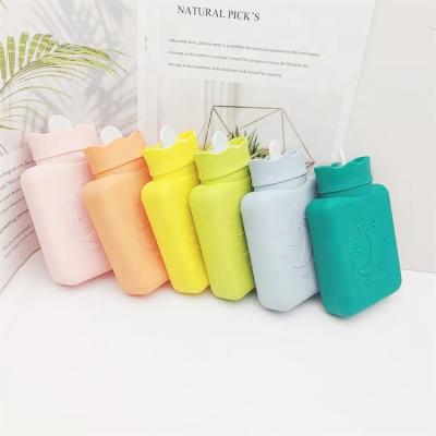 China Hot Injection Hand Water Warmer Bag, Silicone Hot Water Bottle For Hot Palate Hot Stomach for sale