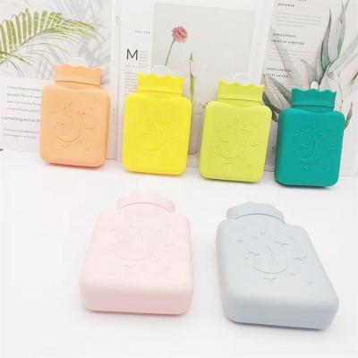 China Warm Hot Water Bottle with Lid, Pain Relief Therapy Warm Hand Warmer for sale