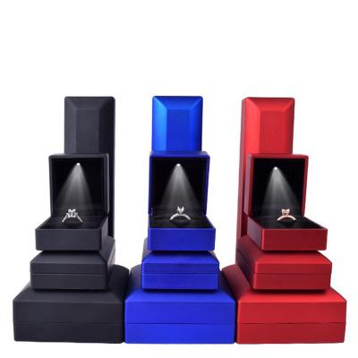 China Recycled Materials Leather Led Black Portable Slide Ring Jewelry Gift Boxes With Logo for sale