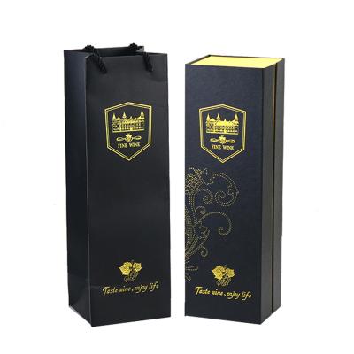 China Recycled Materials Logo Custom Cardboard Stamped Matte Paper Sublimation Wine Box for sale