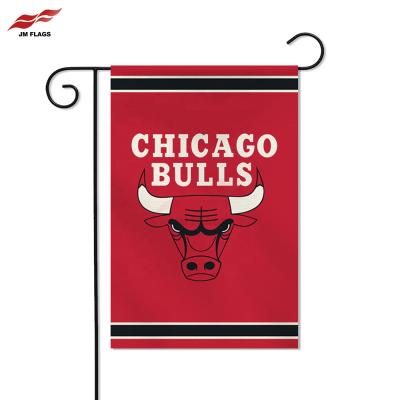 China 12*18 Inch Basketball Decoration NBA Basketball Teams Waterproof Cheap Yard Flags Both Chicago Bulls Yard Side Flags for sale