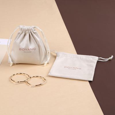 China Recyclable Luxury Custom Logo Small Velvet Drawstring Bag Pouches Packaging Velvet Bag Pouch For Jewelry for sale