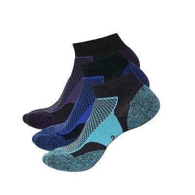 China EVAN-A 007 Breathable Breathable Sport Padded Athletic Ankle Cushioned Thick Running Sports Socks for sale