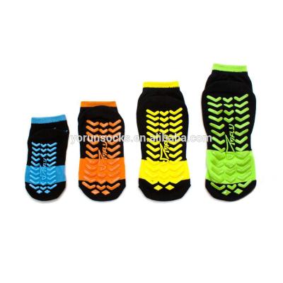 China Anti Skid Ankle Grip Wholesale Non Skid Anti Skid Knocks Trampoline Kicks Skid Non Zone Trampoline Park Anti Skid Knocks Wholesale for sale