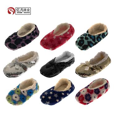 China EVAN-A 592 QUICK DRY Thongs Women's Slipper Sock EVAN-A 592 Women's Home Slippers Socks for sale