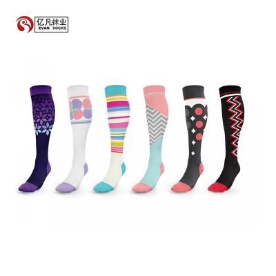 China EVAN-A 129 QUICK DRY NURSERY Fancyed Women's Compression Socks For Women for sale