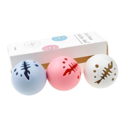 China Viable Design Cat Toy Ball Cute Cat Toy Set Mint Cat Ball Flash Bell Cat Toys for sale