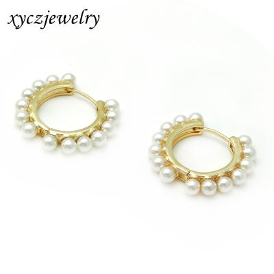 China Fashion Women CLASSIC Shell Pearls Hoop Earrings 18k Gold Plated Women Shell Pearls Earring for sale