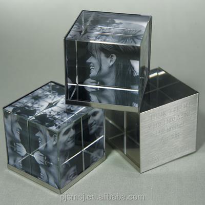 China Europe fashion designed 3D photo glass cube / crystal cube photo frame CP-004 for sale