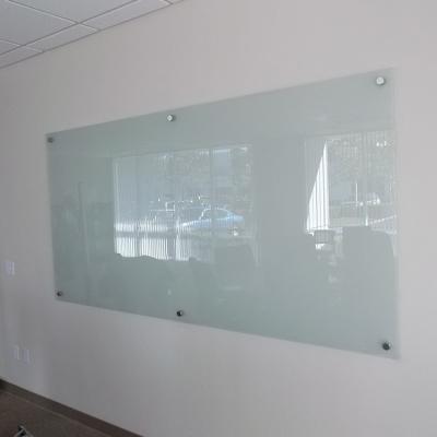 China Large Sizes Durable Magnetic White Glass Board Glass Whiteboard for sale