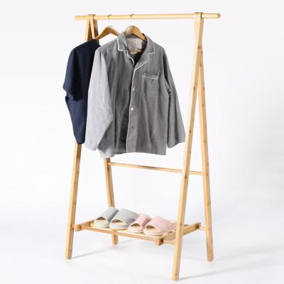 China Modern Design Bamboo Vertical Coat Rack Living Room Rack Bedroom Hat And Coat Rack for sale