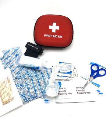 China Waterproof Compact Emergency Care Emergency Medical Supply Survival First Aid Kit for sale