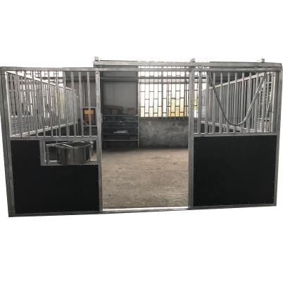 China Internal Portable Bamboo Panels Board Horse Stable Box Horse Barn With Sliding Door HLT for sale