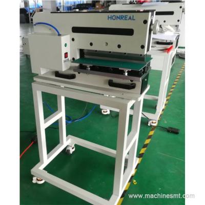 Cina Pneumatica 240V PCB Cutting Machine, PCB V Grooving Machine Per Aluminium SMD RF4 Board in vendita