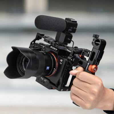 China High Quality Handheld Portable Flexible Stabilizer Stabilizer Aluminum Alloy Camera Cage a7iii Kit For Sony for sale