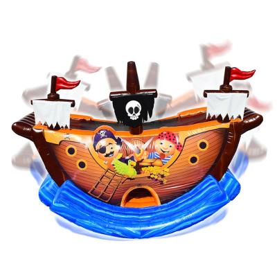 China Rental or Home Use Rocker Pirates Revenge Custom Inflatable Banana Water Seesaw Rocker Games Pirate Ship Water Seesaw Bouncer Climbing Games à venda