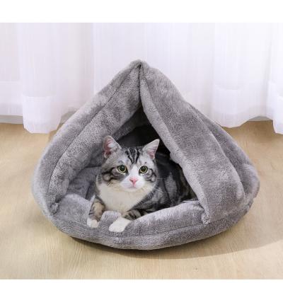 China Wholesale Breathable Winter Faux Fur Pet Bed Cat Condo Fluffy Felt Cat Cave Cat Bed for sale