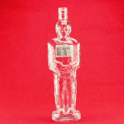 China Custom Luxury Liquor 750ml Glass Bottle Vodka Clear Luxury Whiskey Bottle for sale