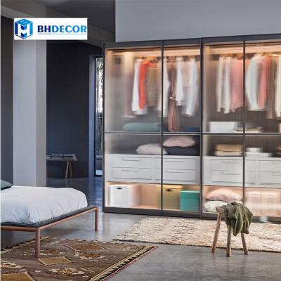 China Environmentally Friendly 3 Door Bedroom Sliding Glass Door Closet Automatic Modern Custom Wardrobe With Sliding for sale