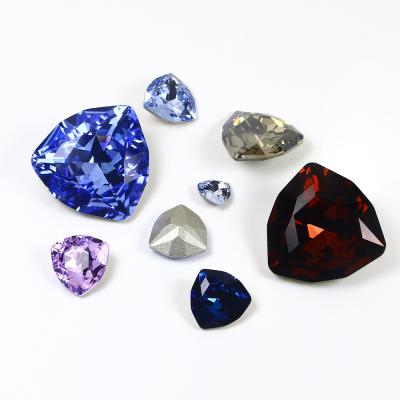 China Wholesale Multicolor Fancy Rhinestone Crystal K9 Craft Stone K9 Point Back Glass Point Shape Cut Edge Rhinestone DZ-3212 for sale