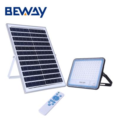 China Sports Stadiums 2 Years Warranty Outdoor Garden Ip65 60w 100w 150w 200w Waterproof Solar Led Flood Lamp for sale