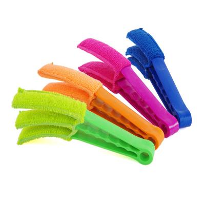 China Viable Hot Selling Multifunctional Flap Blind Cleaning Brush For Home Car Air Conditioning for sale