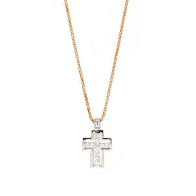 China Religious Factory Direct Sales 18K White Gold Bling Sparkle Shape Christian Spouse Religious Diamond Cross Pendant for sale