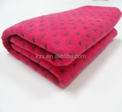 China Cool Strawberry Color Golf Sports Hotel Kitchen Microfiber QUICK DRY Towels for sale