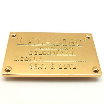 China Sustainable Shiny Gold Rectangle Custom Engraved Metal Brand Label For Traveler Bag for sale