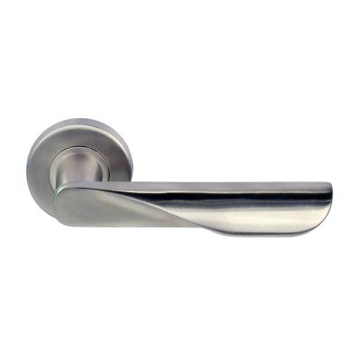 China Modern Custom Shapes Solid Internal Entry Door Lever Cast Metal Stainless Steel Interior Exterior Handles for sale