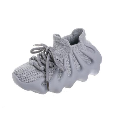 China Flat Breathable Kids Sport Sneakers Baby Boy Girls Yeezy Shoes 2022 Top Selling Outdoor Shoes For Kids for sale