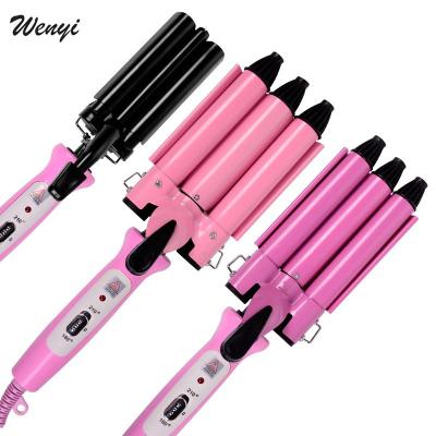 China 220V Professional High Quality Hotel Hair Curling Iron Barrel HairStraightener Ceramic Triple Comb Hesitate Styling Tools Hair Styler for sale