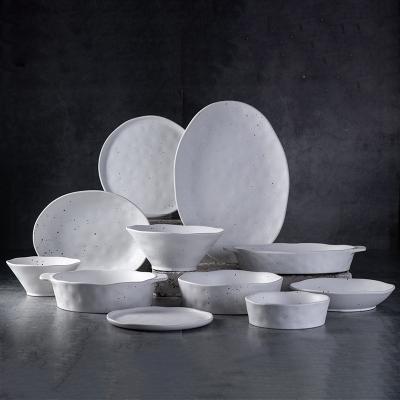 China Viable Little Dots Ceramic Salad Bowl Matte Ceramic Tray For Restaurants Customizable Porcelain Dishes White for sale