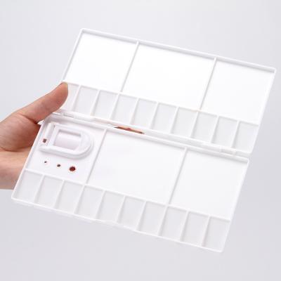 China New Product Folding Watercolor Oil Color Plastic Box Plastic Empty Palette Drawer Acrylic Paint Palette for sale