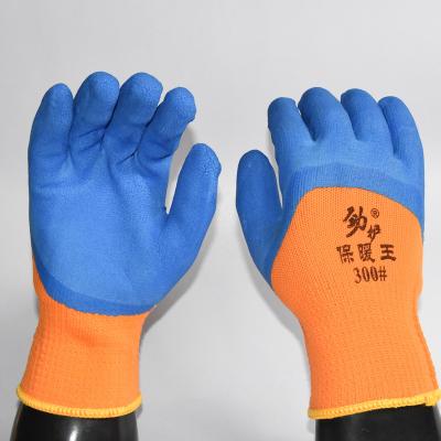 China Anti-smash 7G Terry Polyester Liner Latex Foam Half Coated Winter Gloves Safety Gloves for sale