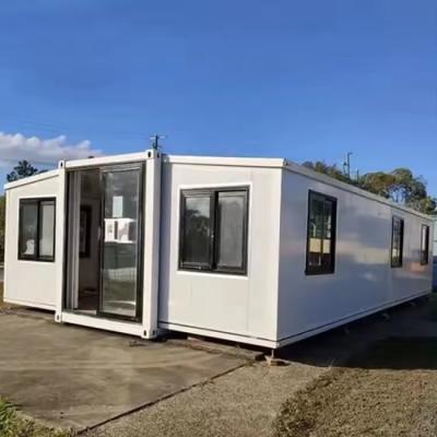 China Expandable 3 Bed Shipping Container Home Waterproof With 74m2 For Family Living for sale