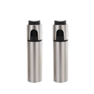 China Portable Spray Olive Oil Sprayer Mister Oil Stocked Soft Glass Bottle For Cooking for sale