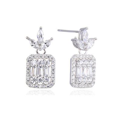 China Fashionable And High Quality Gorgeous Cubic Zirconia 925 Sterling Silver Stud Earring Jewelry for sale