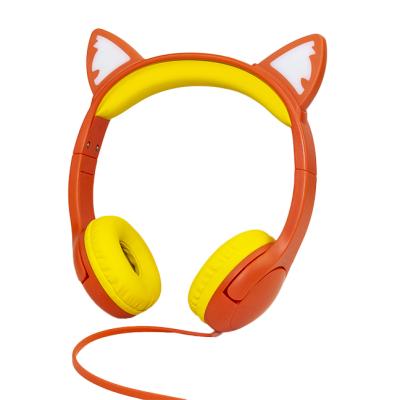 China 85db Limited Earphone Glowing Cute Wired Wired LED Kids Headphones Cat Ears for sale