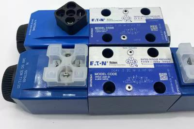 China EATON VICKERS Hydraulic Solenoid Operated Directional Valve DG4-3V-60  ISO4401 for sale