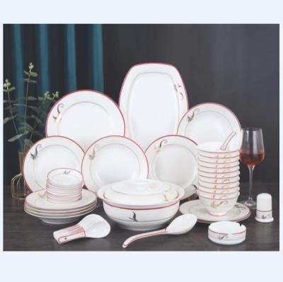 China Sustainable 46pcs Bone China Dinner Set Bone China Dinner Set Royal Luxury Dinner Set Elegant for sale