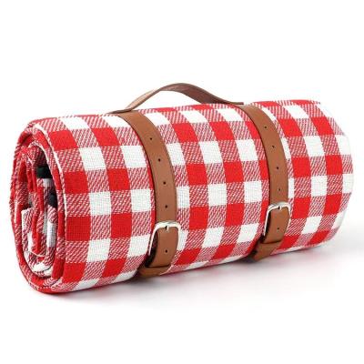 China Camping 2*2m Water Proof Dirt Proof Soft Moisture Proof Portable Picnic Blanket Mat With Leather Strap for sale