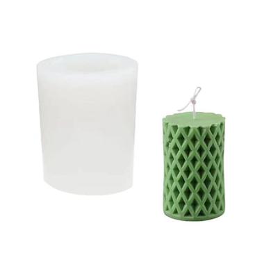 China Sustainable Diamond Hole Cylindrical Candle Mold Self Made Aromatherapy Silicone Mold for sale