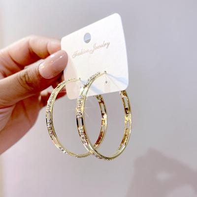 China New Arrival 925 Sterling Silver Needle Jewelry Korean Gold Plated Environmentally Friendly Diamond Hoop Earrings 18K Zirconia Huggie Earrings for sale