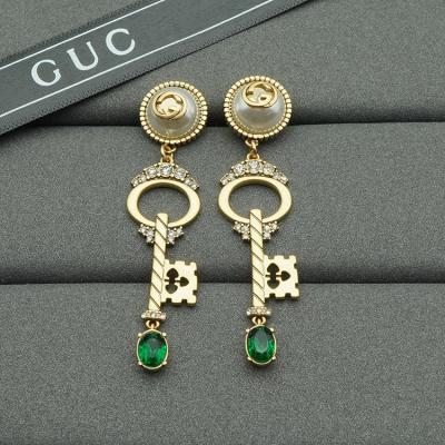 China Customization ornaments new double G letter pearl stud earrings key earrings retro design unique elegant women's personality luxury jewelry for sale